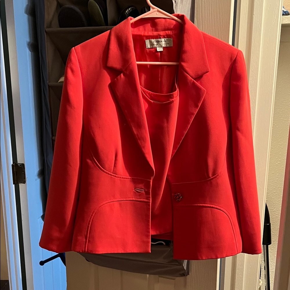 Tahari Vibrant Red Women's Blazer and matching top
